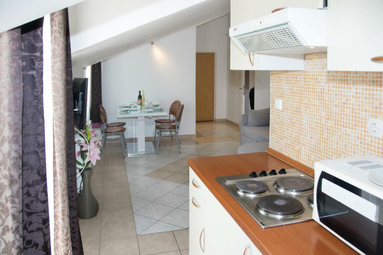 Apartments Ankica Шибеник Экстерьер фото