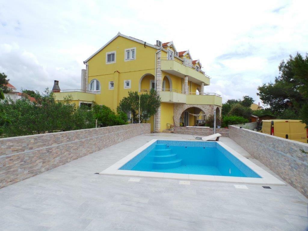 Apartments Ankica Шибеник Экстерьер фото